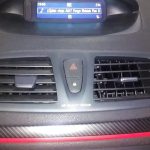 Donde esta el mando de luces de un renault megane