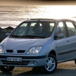 Cual es el fusibles de habitaculo renault grand scenic