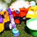 Descubre la eficiencia y potencia de los coches h&iacute;bridos en la ciudad