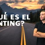 Descubre la eficiencia y potencia de los coches h&iacute;bridos en la ciudad