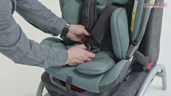 Altura mínima para niños en coche: ¿Cuál es segura?