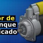 Revive tu coche: ¡Limpia el motor por debajo y devuelve su esplendor!