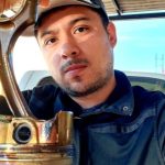 Revive tu coche: ¡Limpia el motor por debajo y devuelve su esplendor!