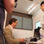 Convierte tus problemas en soluciones: Adaptadores para personas bajas en el coche